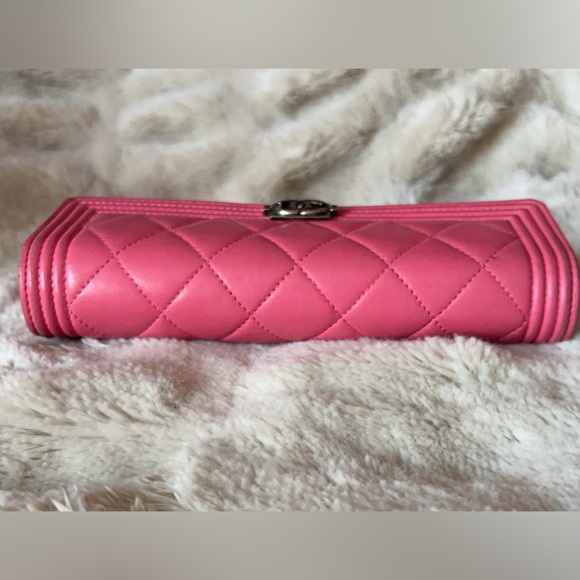 Chanel | Women’s Pink Lambskin Diamond Quilted Boy Flap Long Leather Wallet Lux - Picture 9 of 17